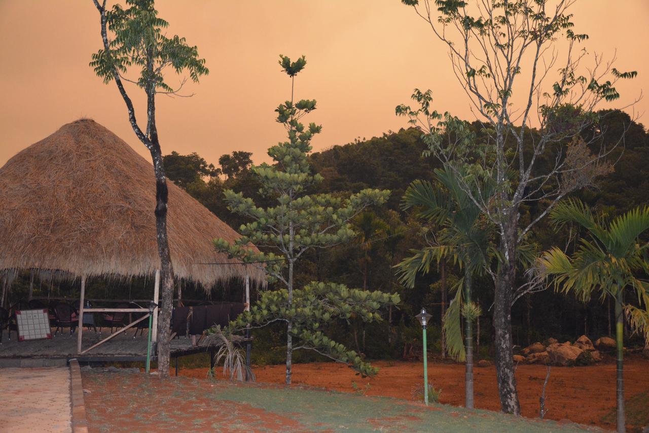 The Kaduhithlu Sakleshpur Bagian luar foto
